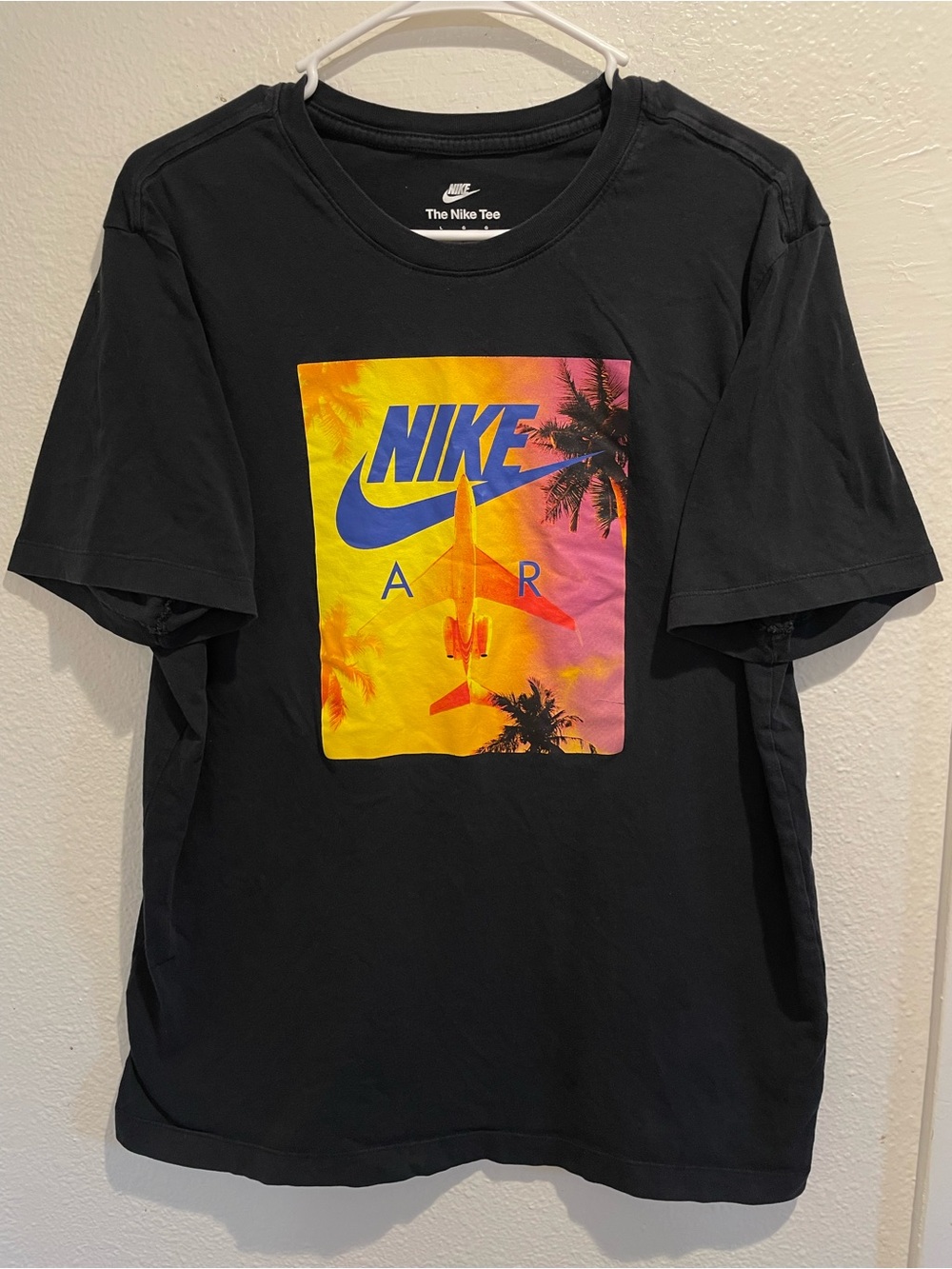 Nike Men's Sportswear Swoosh By Air Photo T-Shirt Black Palm Tree Sunset Large